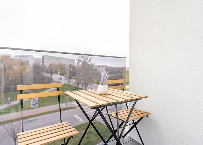 Apartament Fredry 2 Liliowy *