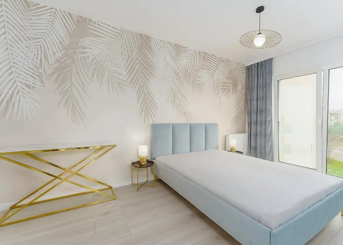 Apartament Fredry 2 Liliowy