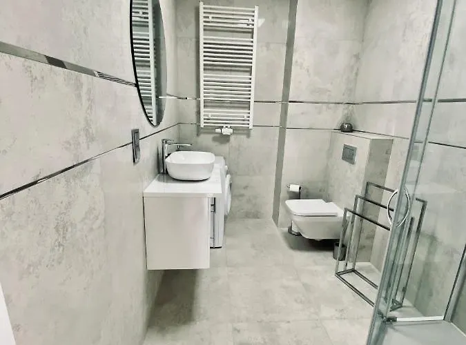 Fredry 2 Liliowy Apartament *