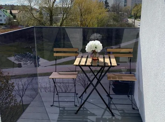 Fredry 2 Liliowy Apartament *