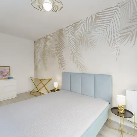 Apartman Fredry 2 Liliowy *