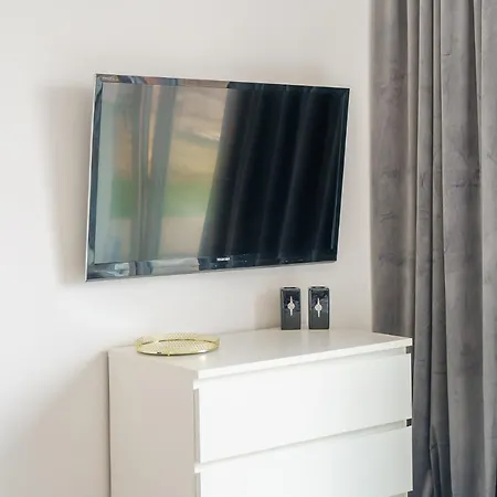 Apartman Fredry 2 Liliowy *